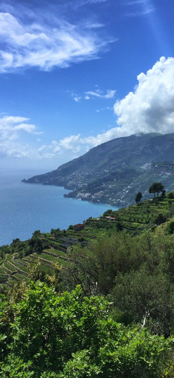 sentiero escursionistico amalfi trekking amalfi tappa 2 con vista sulla costiera amalfitana